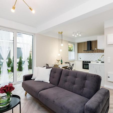 Modern Studio Apartments Poznan City Center By Noclegi Renters Exterior foto