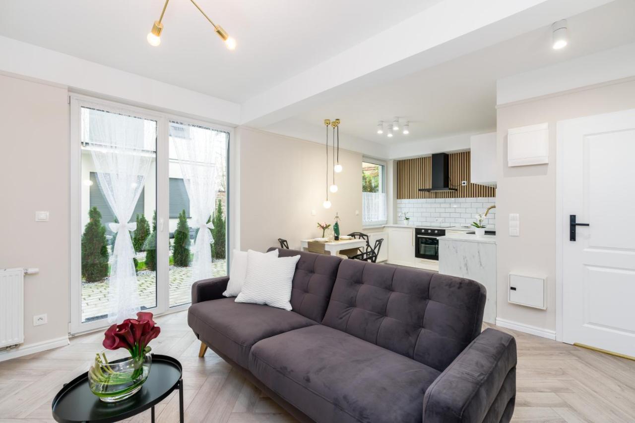 Modern Studio Apartments Poznan City Center By Noclegi Renters Exterior foto