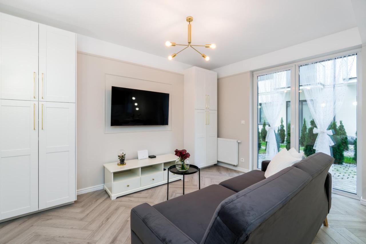 Modern Studio Apartments Poznan City Center By Noclegi Renters Exterior foto